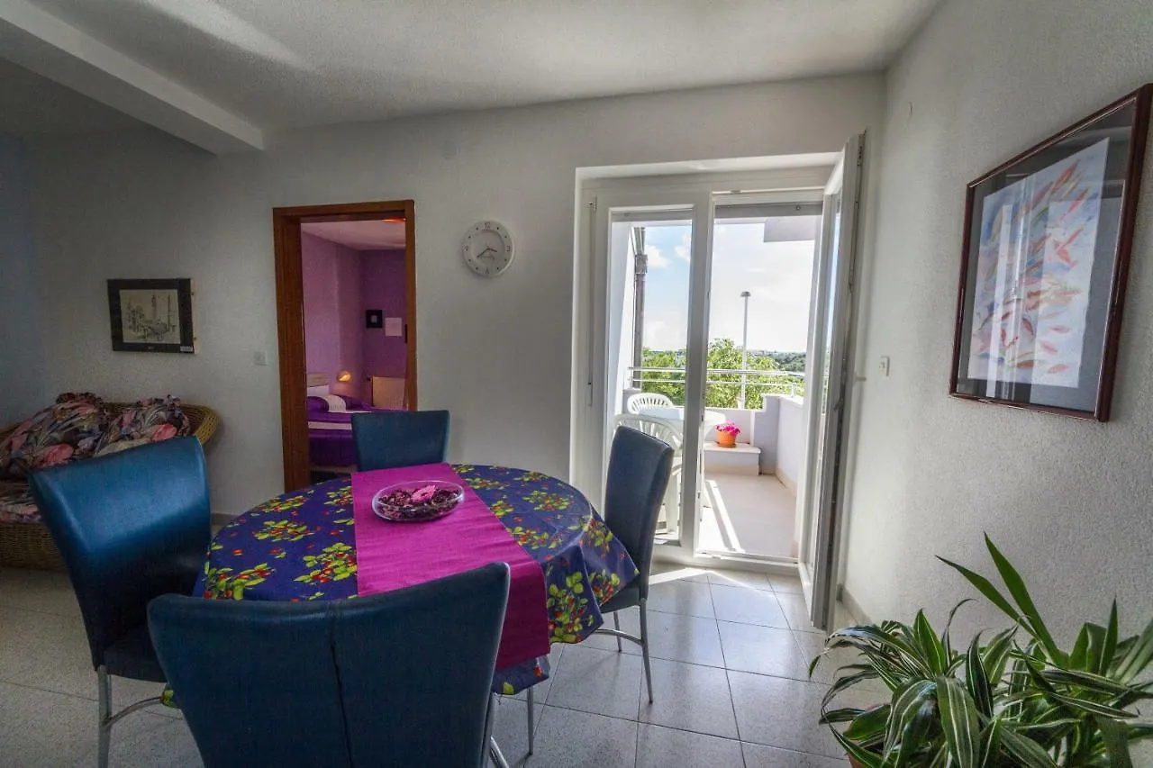 Apartments Borghese Пула