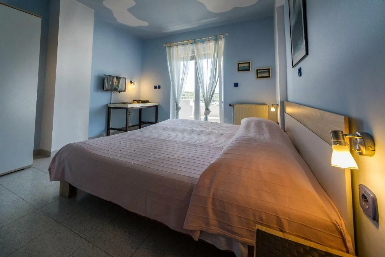 Apartments Borghese Пула