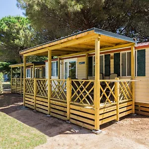 Kemp Camping Adria Mobile Homes In Brioni Sunny Camping, Pula